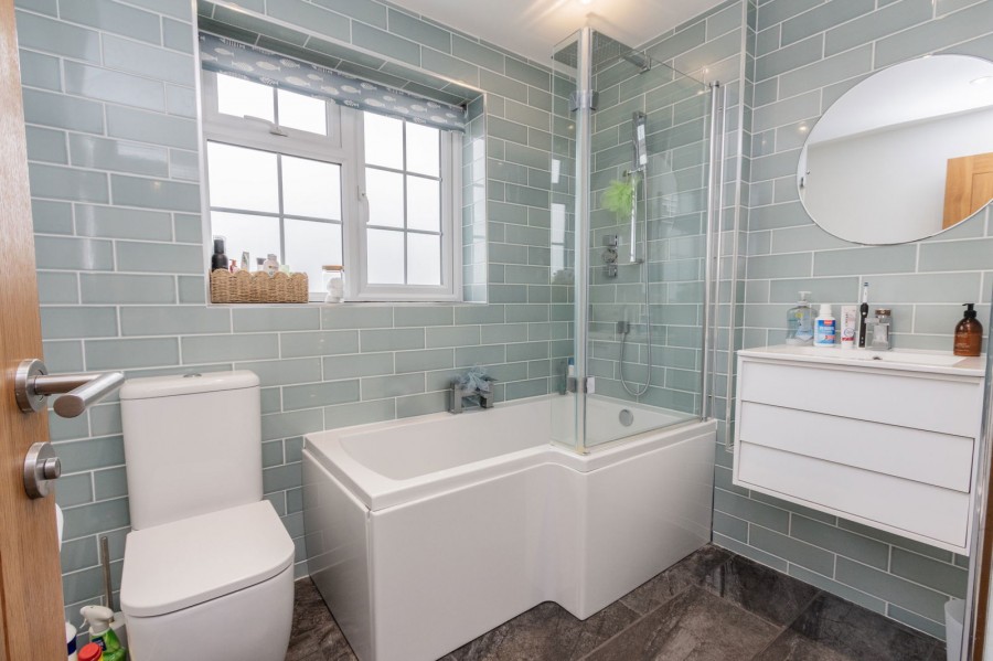 Images for Within Walking Distance Of Etchingham Train Station - direct train to London EAID:366206731 BID:bid