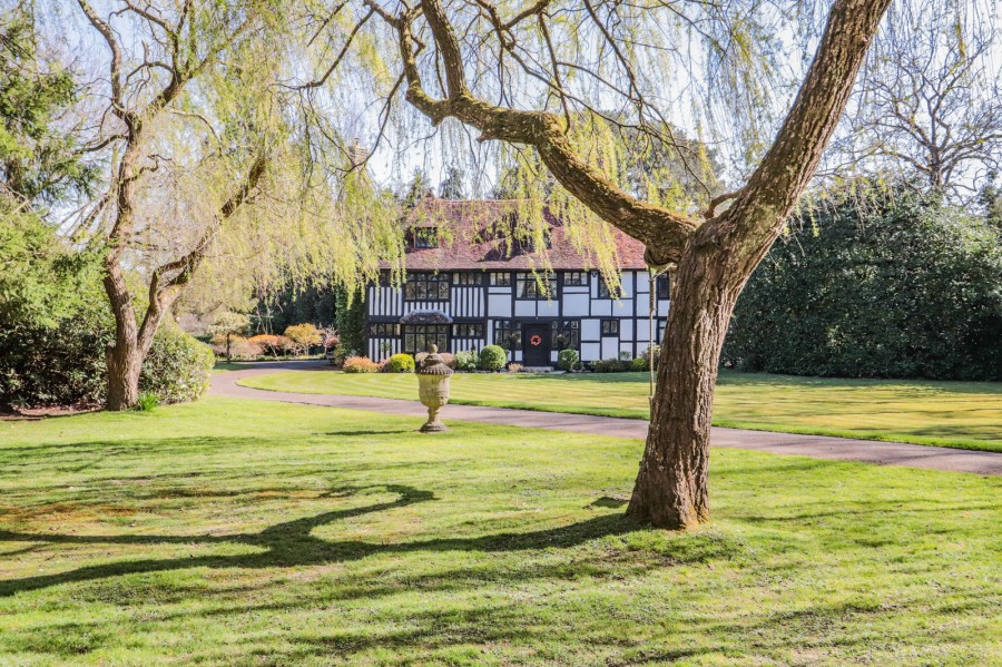 Images for An Historic 14th Century Manor House In Sandhurst EAID:366206731 BID:bid