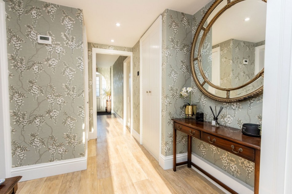 Images for Set On 1/4 Of An Acre In Sissinghurst EAID:366206731 BID:bid