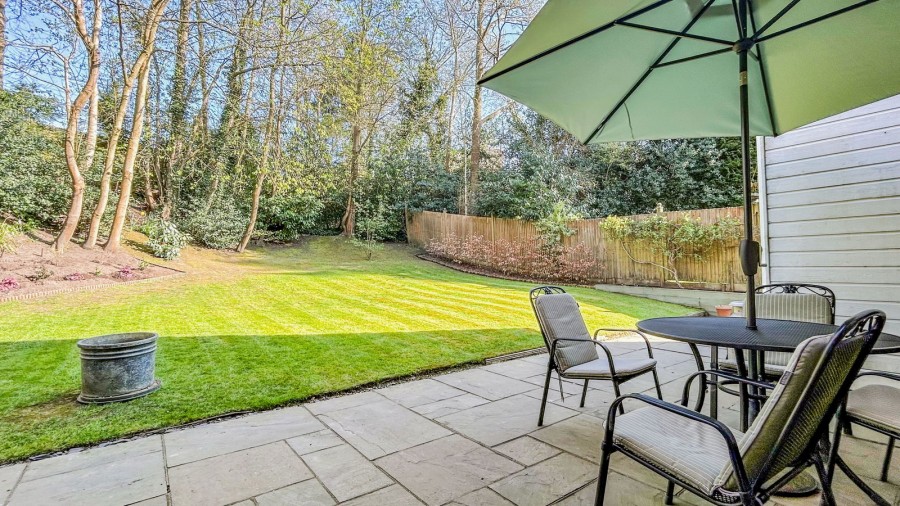 Images for A Stylish Four Bedroom House In Hawkhurst EAID:366206731 BID:bid