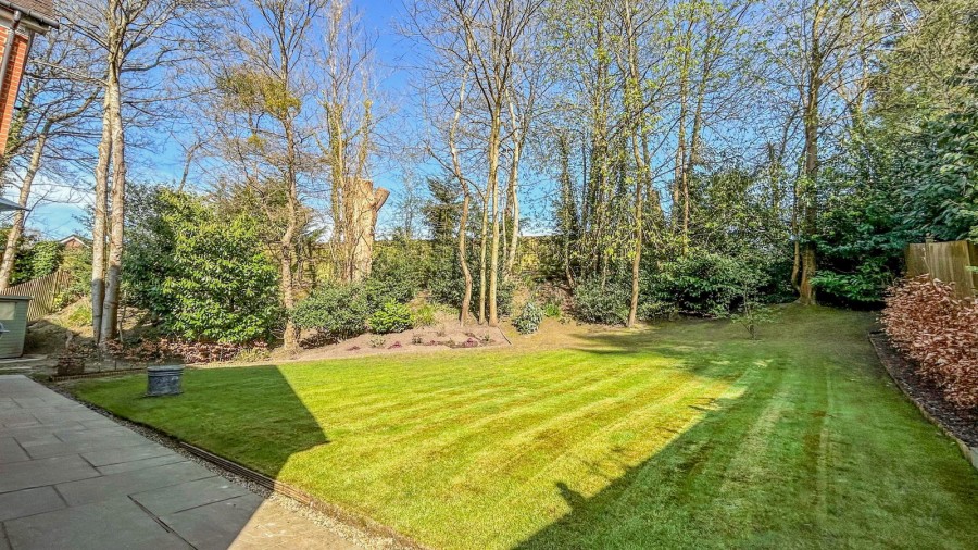 Images for A Stylish Four Bedroom House In Hawkhurst EAID:366206731 BID:bid