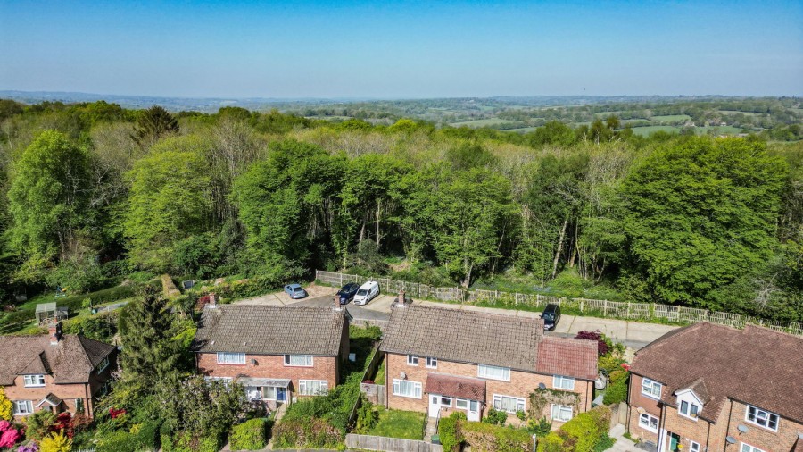 Images for Situated Next To Burgh Woods in Hurst Green EAID:366206731 BID:bid