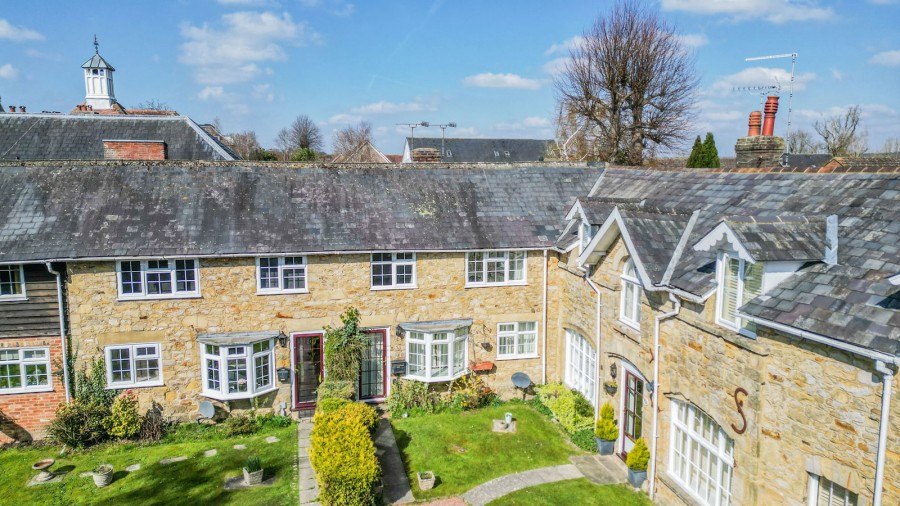 Images for No Onward Chain in Hawkhurst EAID:366206731 BID:bid