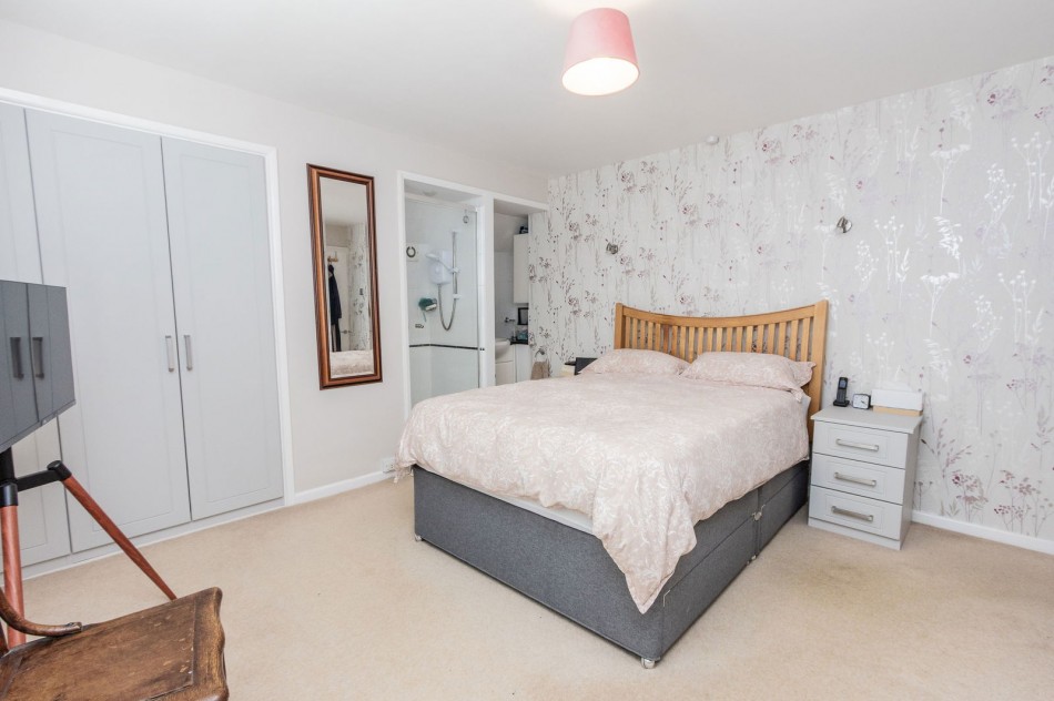Images for 1.4 Miles From Etchingham Train Station in Hurst Green EAID:366206731 BID:bid