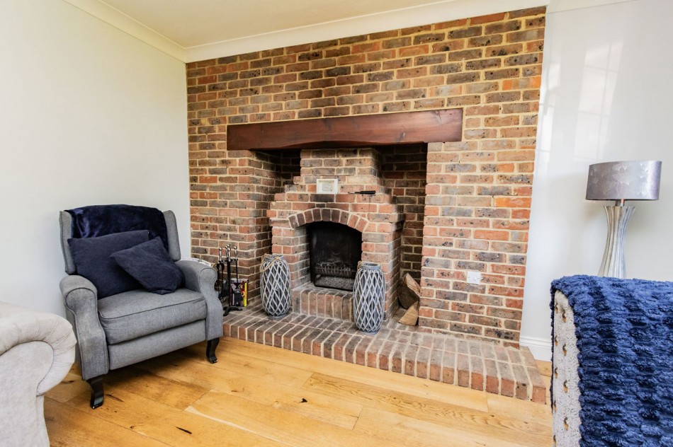 Images for Weald View, Staplecross EAID:366206731 BID:bid