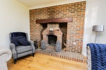 Images for Available With No Onward Chain in Staplecross