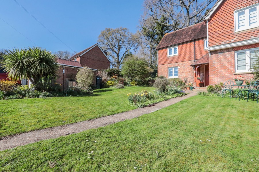 Images for Rural Location In Hawkhurst EAID:366206731 BID:bid