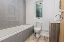 Images for With A Detached Kiln In Sandhurst