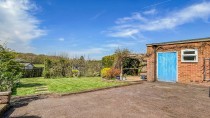 Images for With Stunning Countryside Views in Bodiam