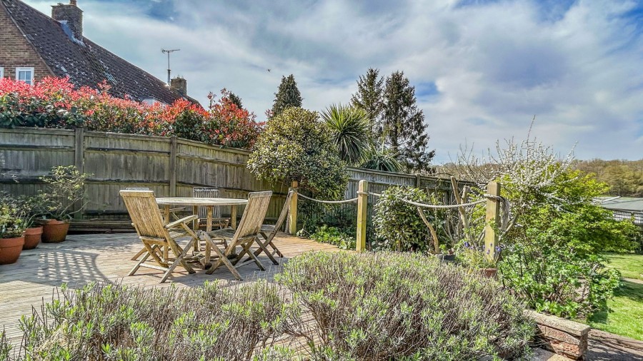 Images for With Stunning Countryside Views in Bodiam EAID:366206731 BID:bid