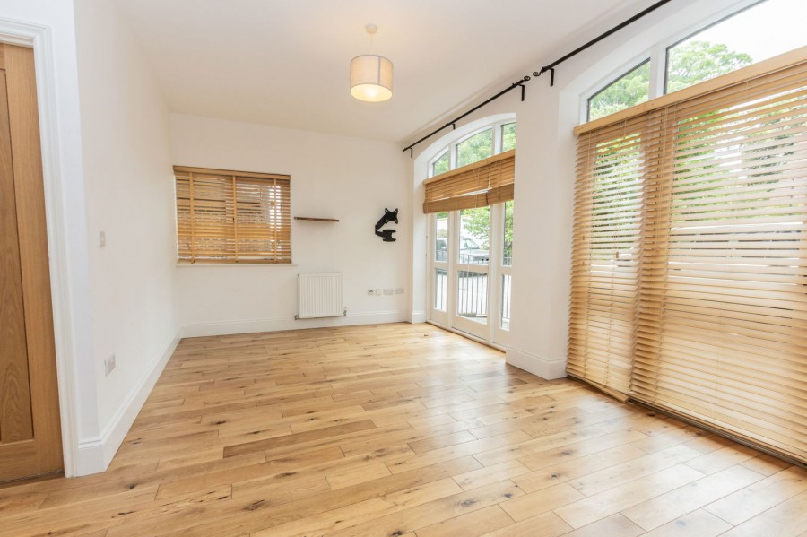 Images for Ground Floor Flat With No Onward Chain In Hurst Green EAID:366206731 BID:bid