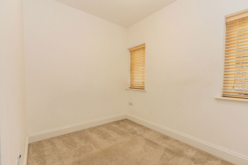 Images for Ground Floor Flat With No Onward Chain In Hurst Green EAID:366206731 BID:bid