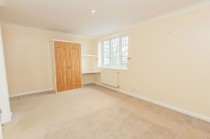 Images for Available With No Onward Chain in Bodiam