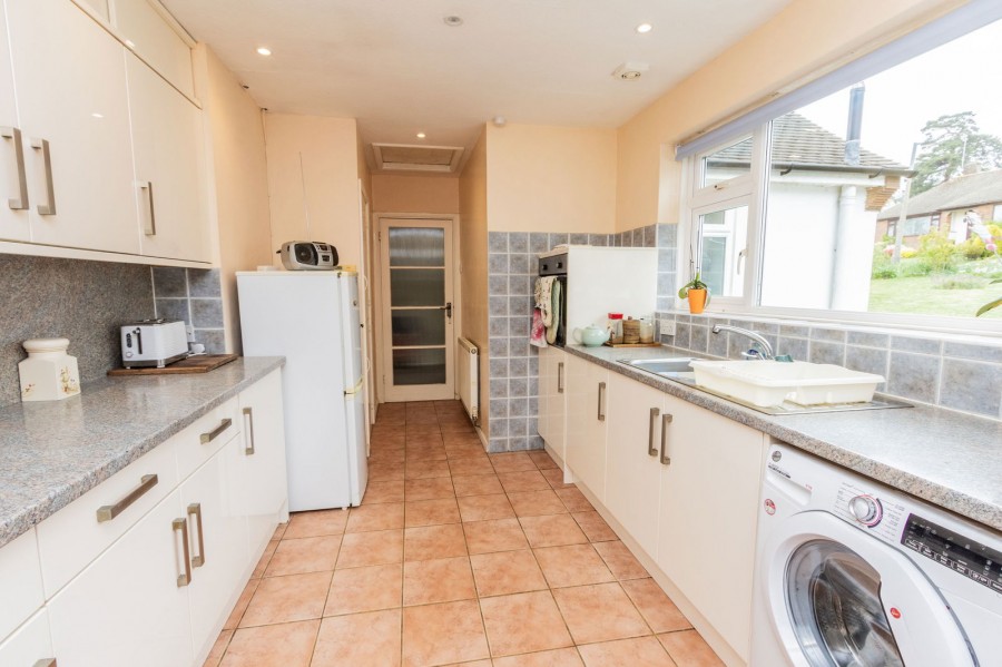 Images for Available With No Onward Chain in Hawkhurst EAID:366206731 BID:bid