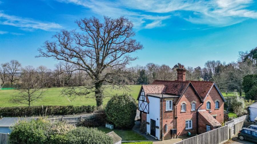 Images for Situated on The Hawkhurst Moor EAID:366206731 BID:bid