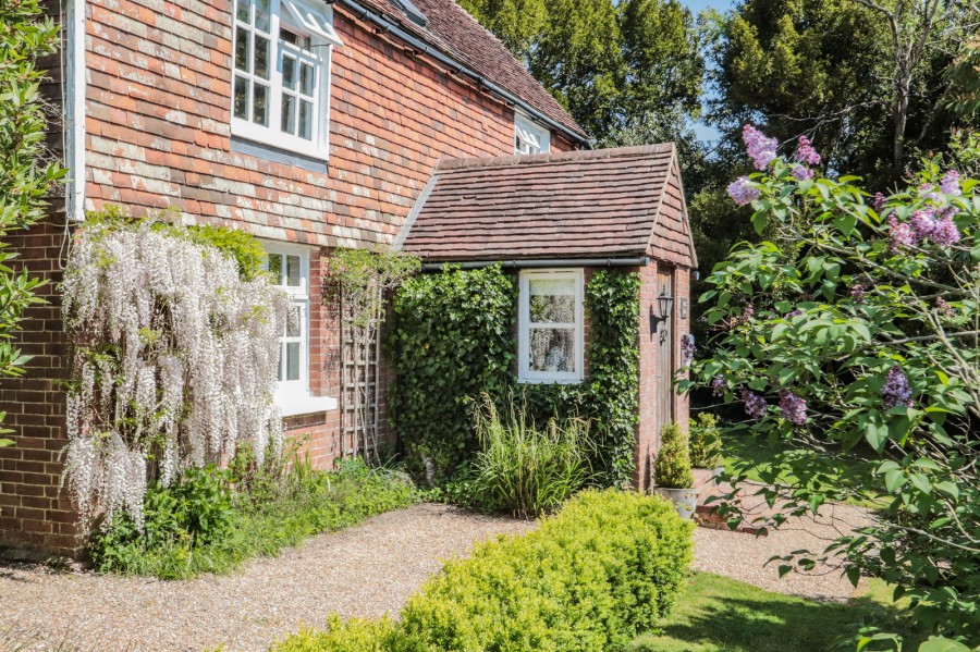 Images for In Hawkhurst With Views Towards Bedgebury Forest EAID:366206731 BID:bid