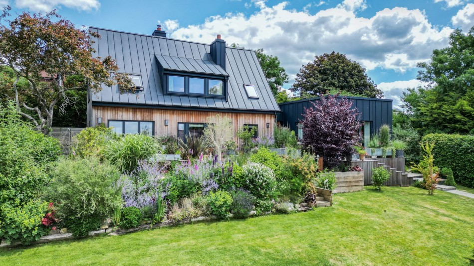 Images for With Elevated Countryside Views in Goudhurst EAID:366206731 BID:bid