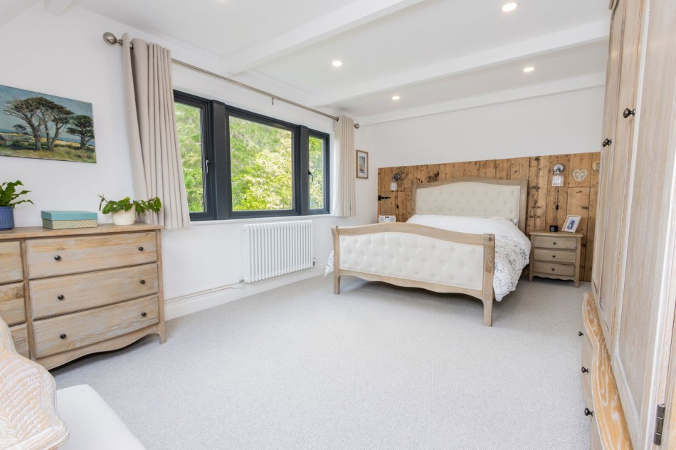 Images for With Elevated Countryside Views in Goudhurst EAID:366206731 BID:bid