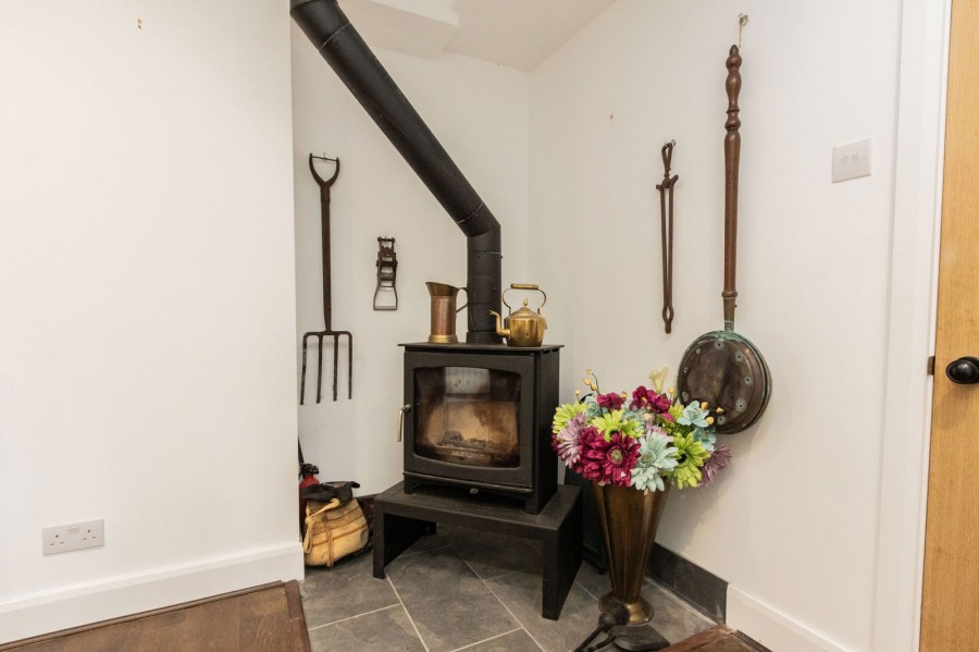 Images for Available With No Onward Chain in Bodiam EAID:366206731 BID:bid