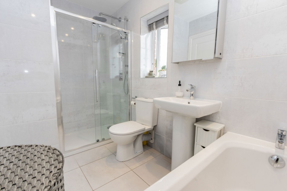 Images for Within Walking Distance Of Marden Station EAID:366206731 BID:bid
