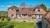 Images for A Quiet Lane Location In Hawkhurst
