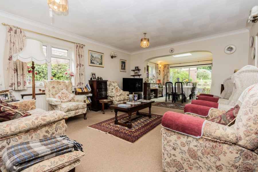 Images for 1.2 Miles From Etchingham Mainline Station in Hurst Green EAID:366206731 BID:bid