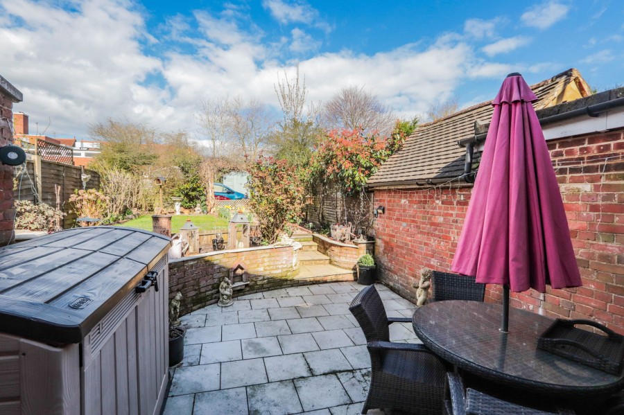 Images for Available With No Onward Chain In Sandhurst EAID:366206731 BID:bid
