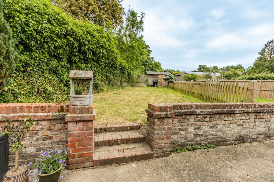 Images for Close Proximity To Marden High Street EAID:366206731 BID:bid