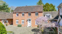 Images for Available With No Onward Chain In Staplehurst