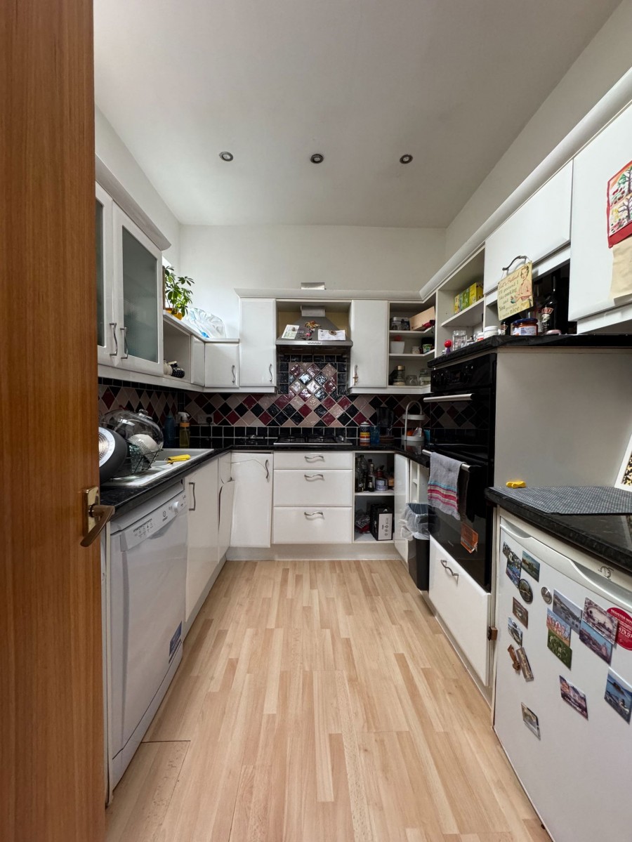 Images for Saffron Rise, Eaton Bray, Dunstable, LU6 2AY EAID:366206731 BID:bid