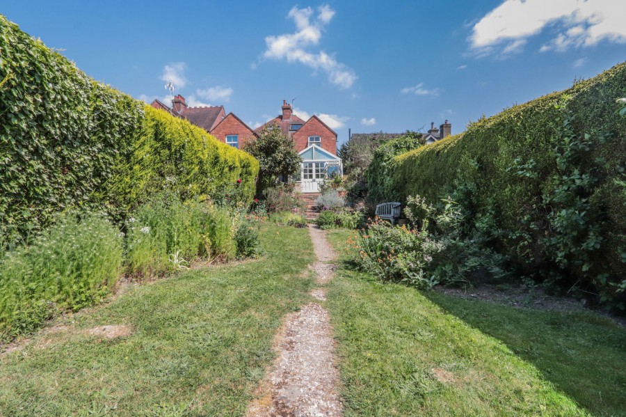 Images for Walking Distance of Hawkhurst Colonnade EAID:366206731 BID:bid