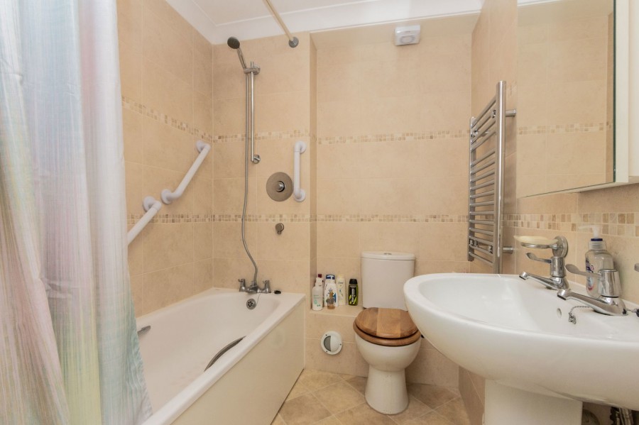 Images for Ground Floor Retirement Flat With Garden In Hawkhurst EAID:366206731 BID:bid
