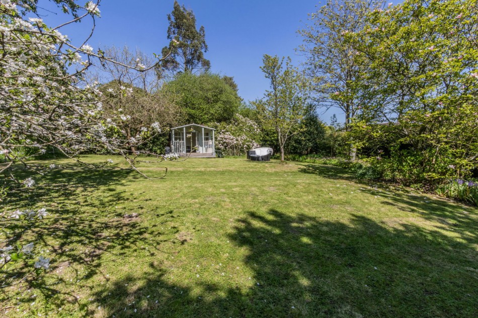 Images for A Substantial Period Home in Hawkhurst EAID:366206731 BID:bid