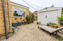 Images for Popular Residential Close in Sandhurst