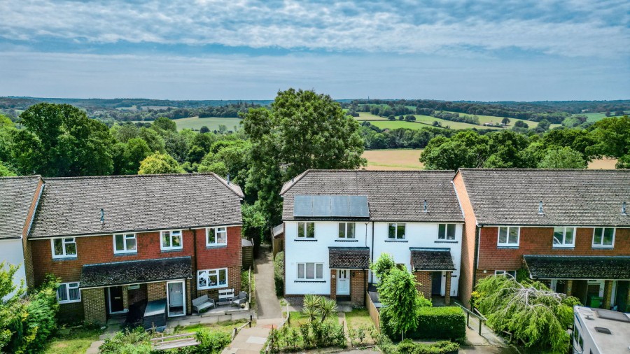 Images for With Extensive Countryside Views In Goudhurst EAID:366206731 BID:bid