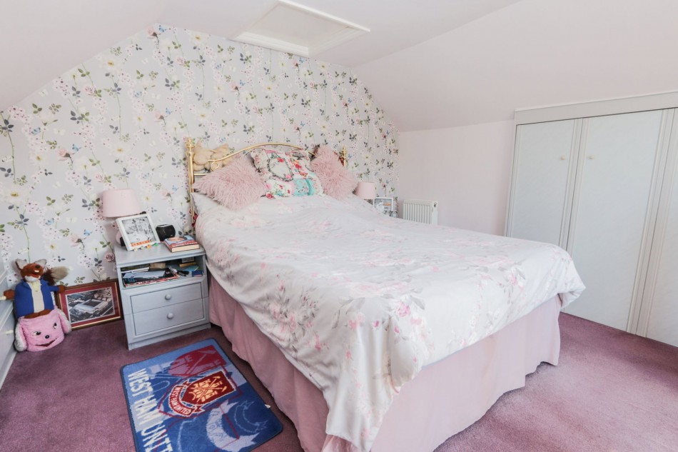 Images for Close Proximity To Hawkhurst Colonnade  EAID:366206731 BID:bid