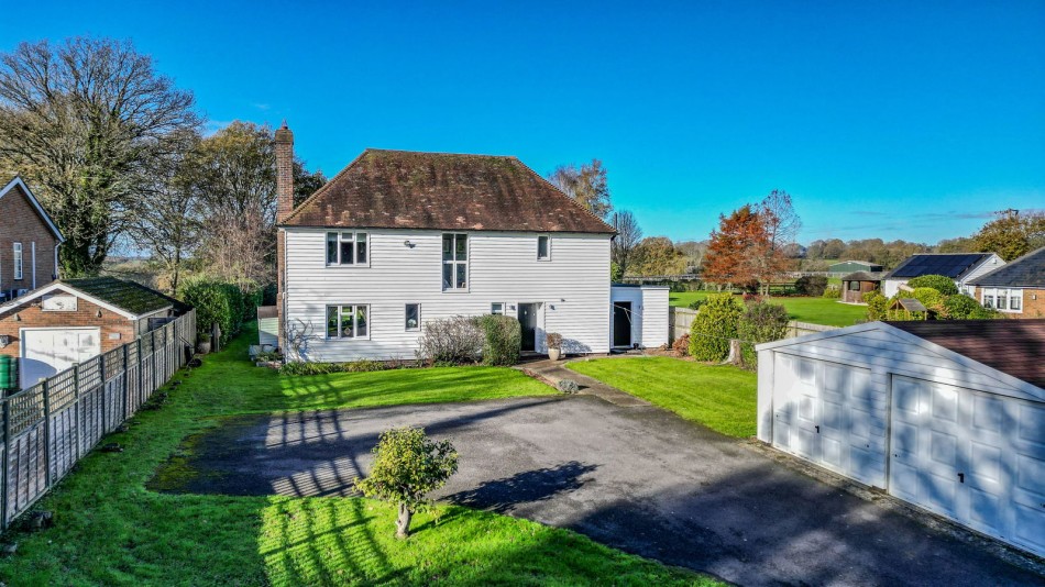 Images for With Uninterrupted Countryside Views in Sissinghurst EAID:366206731 BID:bid