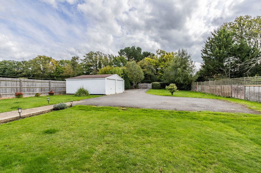 Images for With Uninterrupted Countryside Views in Sissinghurst EAID:366206731 BID:bid