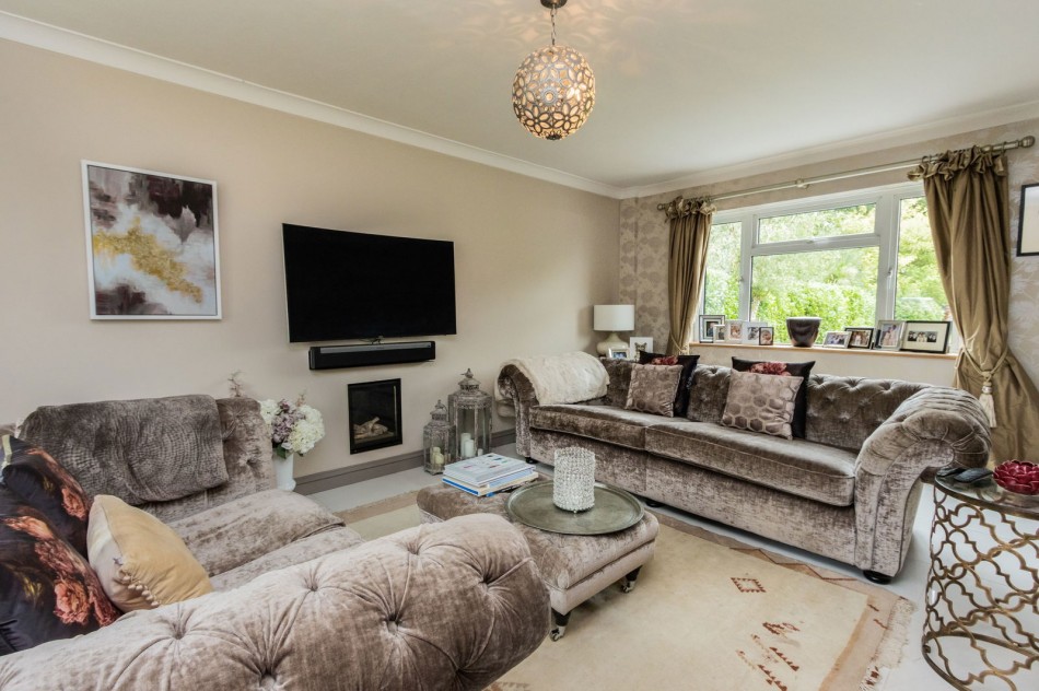 Images for With Uninterrupted Countryside Views in Sissinghurst EAID:366206731 BID:bid