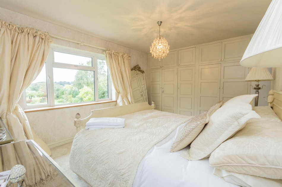 Images for With Uninterrupted Countryside Views in Sissinghurst EAID:366206731 BID:bid