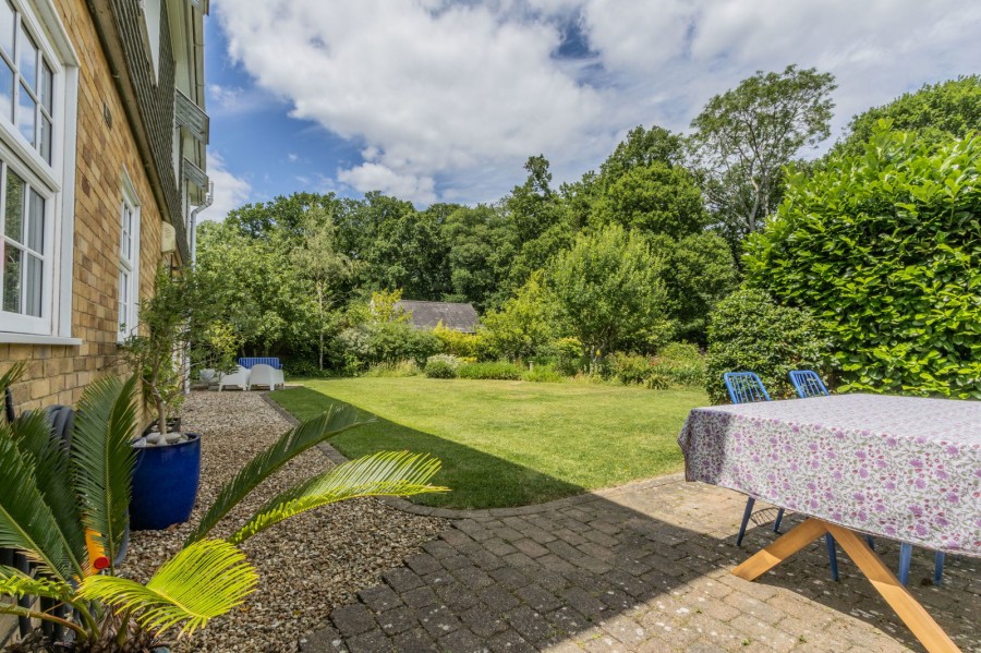 Images for Garden With Views Over Adjoining Woodland in Wallcrouch EAID:366206731 BID:bid