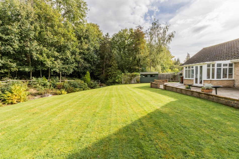 Images for Available With No Onward Chain in Hawkhurst EAID:366206731 BID:bid