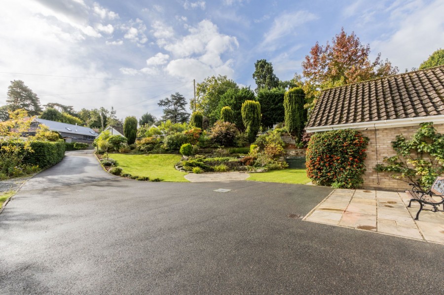 Images for Available With No Onward Chain in Hawkhurst EAID:366206731 BID:bid