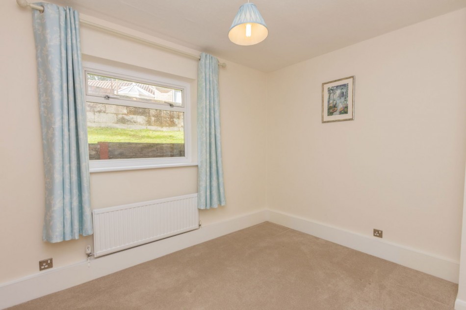 Images for Available With No Onward Chain in Hawkhurst EAID:366206731 BID:bid