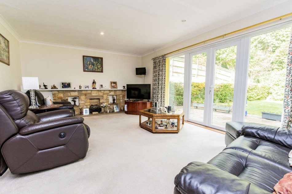 Images for Available With No Onward Chain in Hawkhurst EAID:366206731 BID:bid