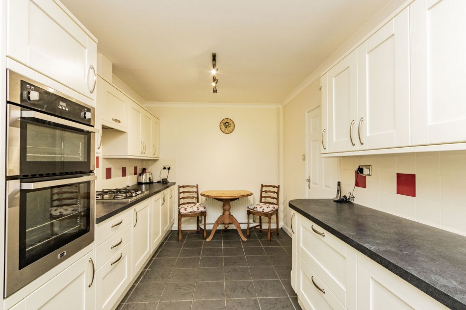 Images for Available With No Onward Chain in Hawkhurst EAID:366206731 BID:bid