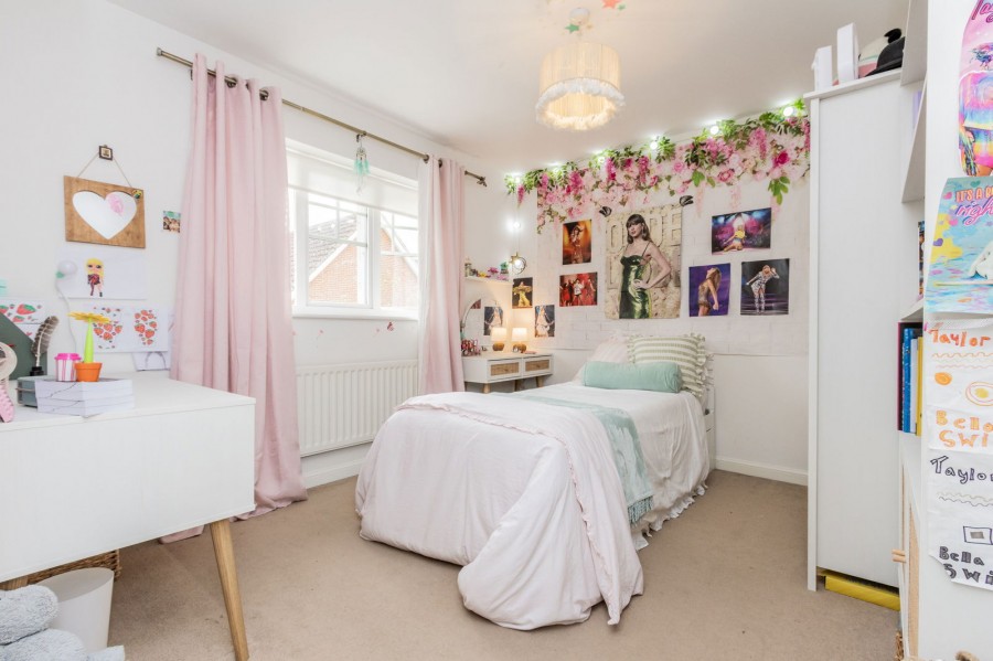 Images for Walking Distance To Staplehurst Station EAID:366206731 BID:bid