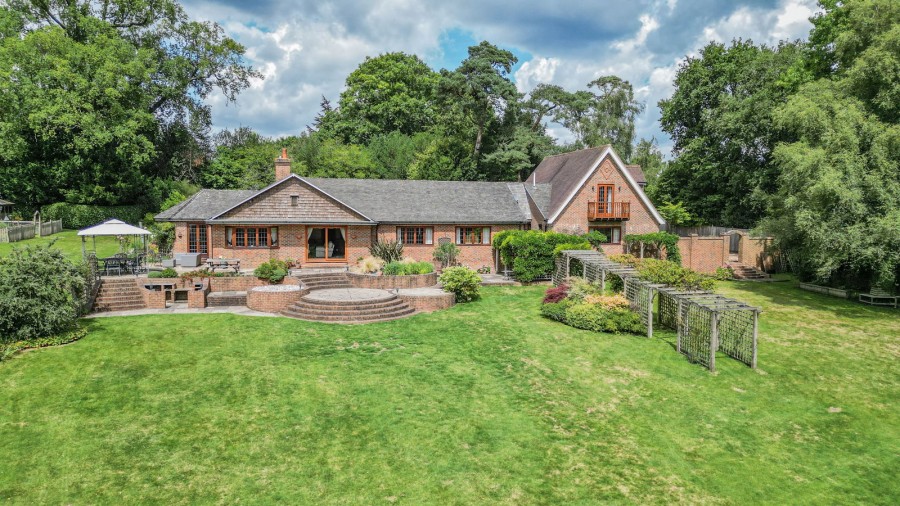 Images for With Expansive Surrounding Gardens in Hawkhurst EAID:366206731 BID:bid