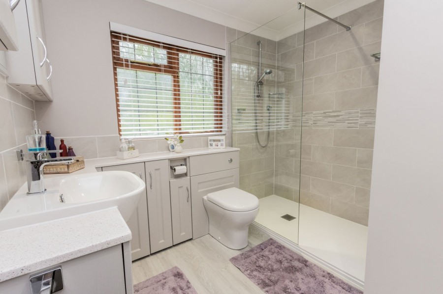 Images for With Expansive Surrounding Gardens in Hawkhurst EAID:366206731 BID:bid