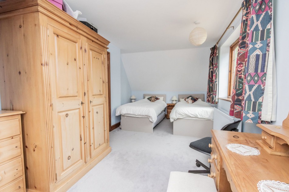 Images for With Expansive Surrounding Gardens in Hawkhurst EAID:366206731 BID:bid